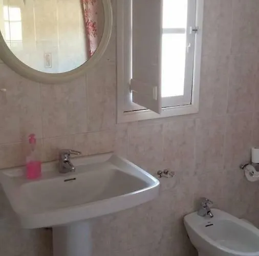 Casa Del Bueno * Peralta de la Sal